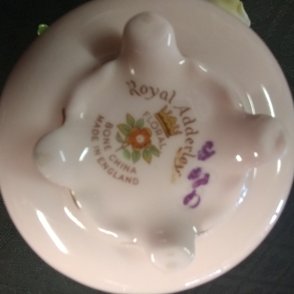 Royal Adderley Floral Bone China Sculpture (b) - Picture 2 of 3